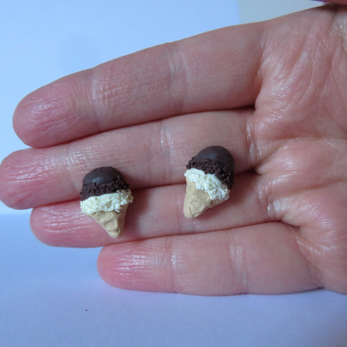Ice Cream Cone Studs - Choc/Vanilla